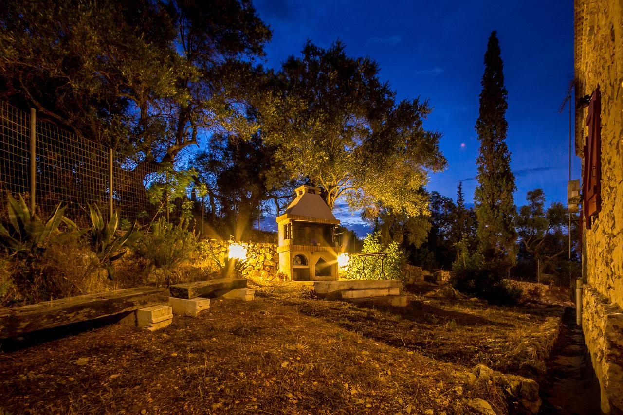 Villa Melite Agios Nikolaos  Buitenkant foto