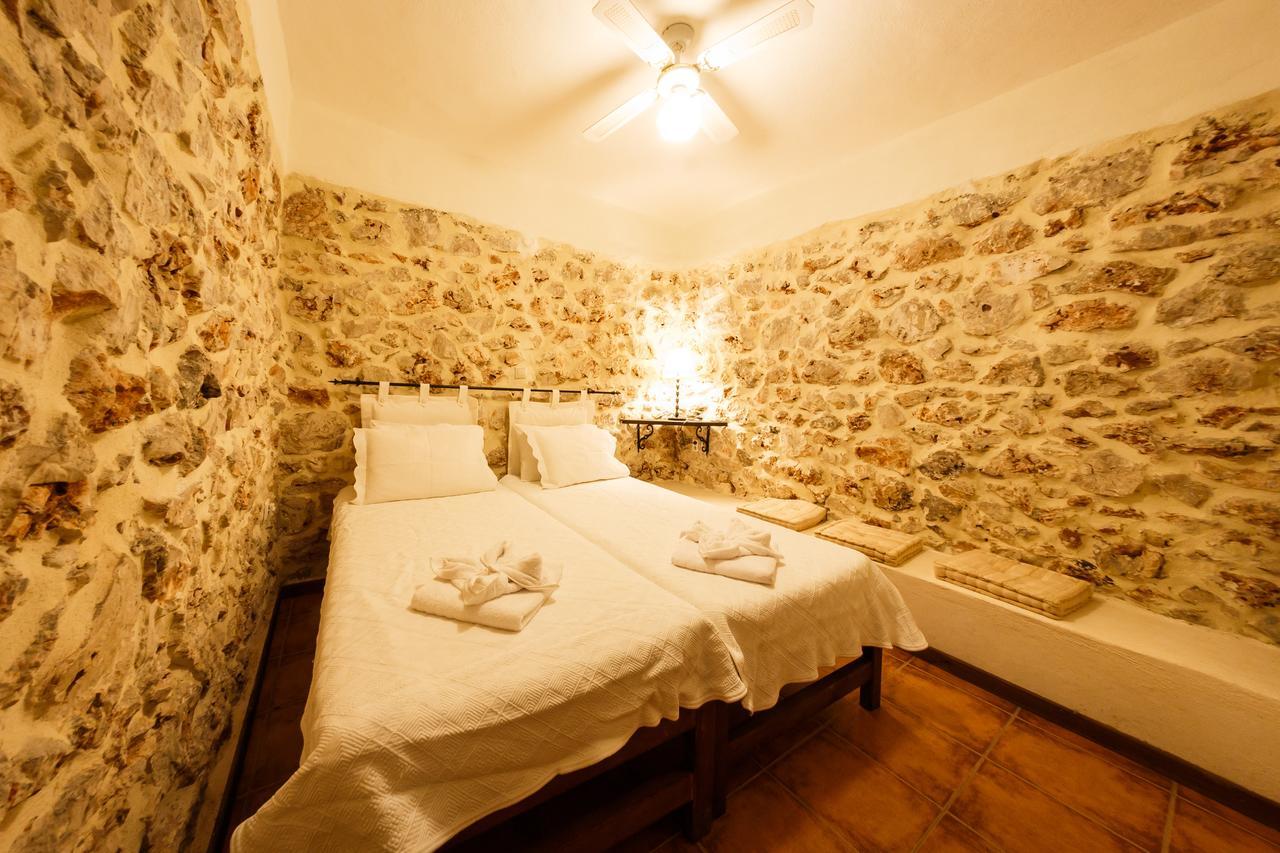 Villa Melite Agios Nikolaos  Buitenkant foto